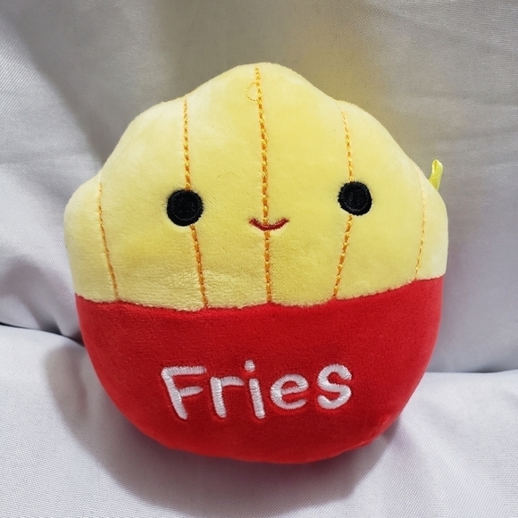 Squishmallows Floyd French Fries 5 Inch Plush Year 2021 Embroidered Original - Picture 6 of 6